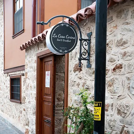 Nocleg ze śniadaniem La Casa Carina Antalya